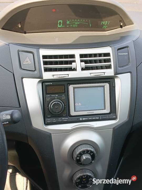 Toyota Yaris 13 benzyna podlaskie Białystok sprzedam