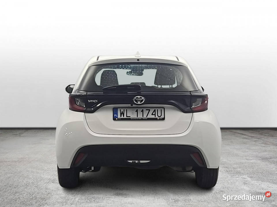 Toyota Yaris 15 Comfort Z Polskiego Salonu Rok produkcji 2022 Warszawa