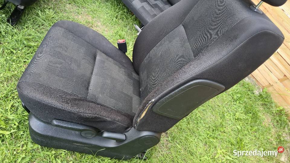 Komplet Fotele Kanapa Suzuki Grand Vitara 2 3D dolnośląskie Świdnica