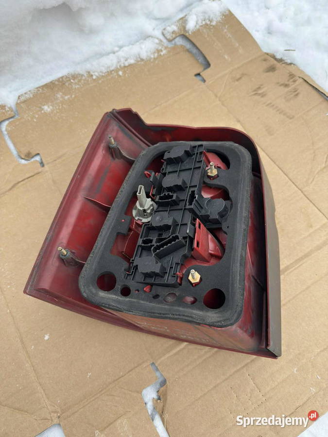 Lampa vw passat b5 lift tył osobowe