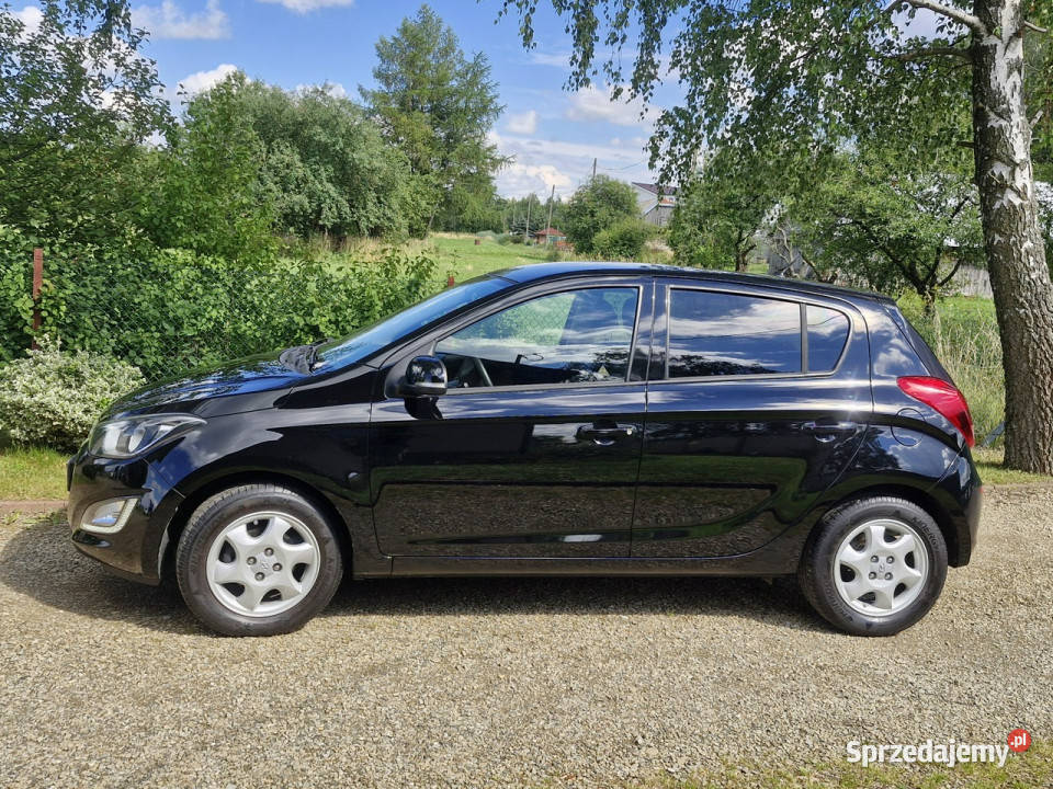 Hyundai i20 12 111 000 wersja GO alu LED sprzedam