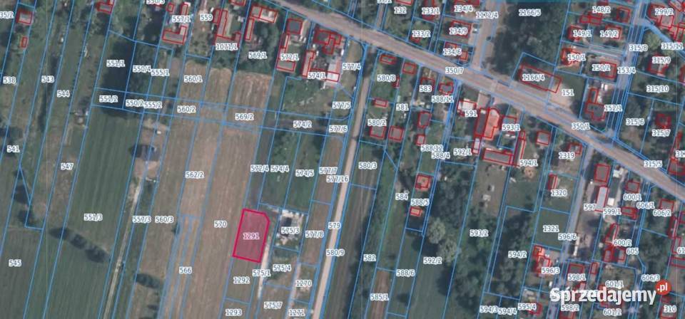 Piękna i duża działka budowlana w centrum