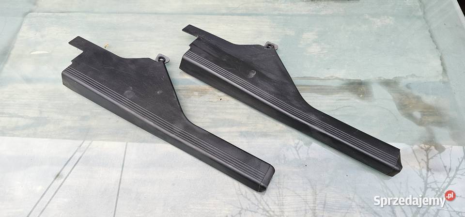 Listwa nakładka progu prawy tył mercedes w210 Rok produkcji 1996