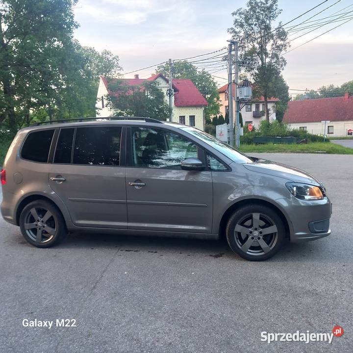 Vw touran 20 140 Żywiec