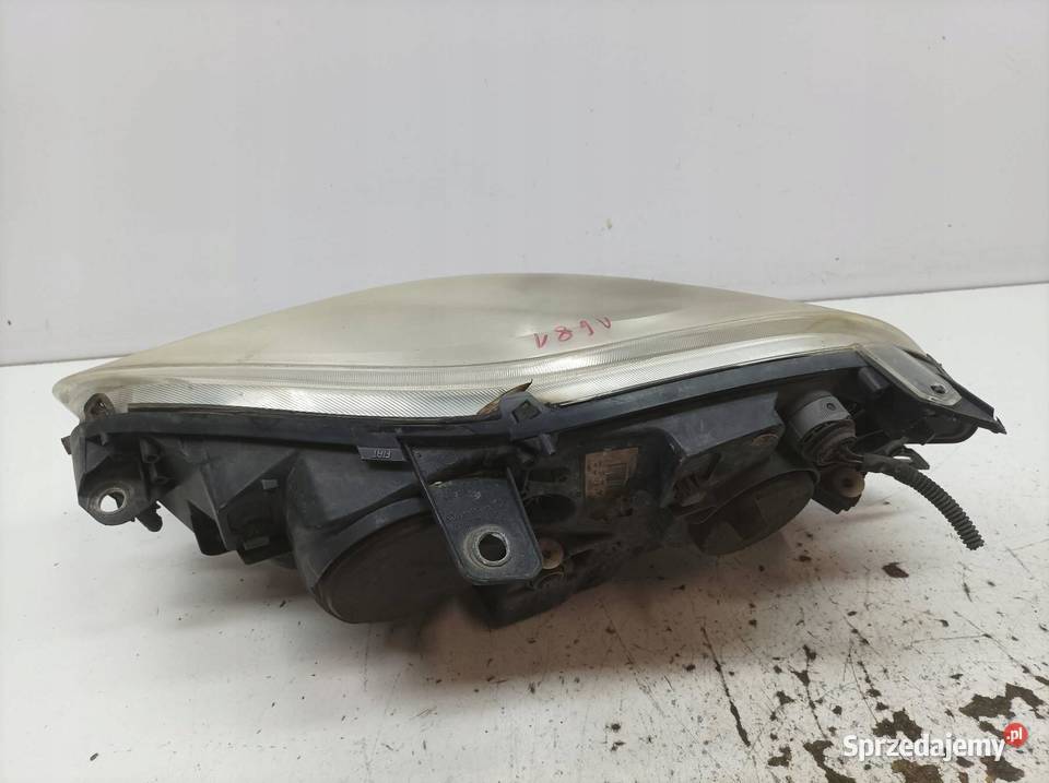 LAMPA PRZÓD PRAWA EU Fiat Bravo II 20072014