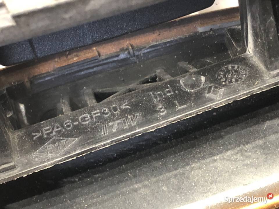 KLAMKA ZEWNĘTRZNA LEWY PRZÓD DACIA DUSTER sprzedam