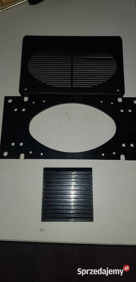 Zaślepka maskownica emblemat FSO Fiat 125p deski rozdzielcze, konsole Wyposażenie wnętrza lubelskie