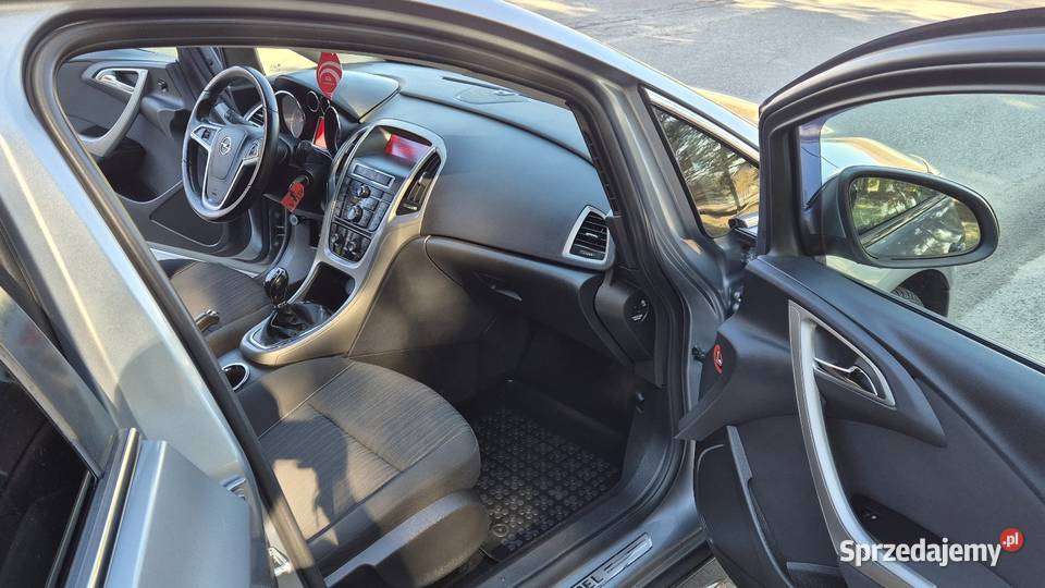 OPEL ASTRA J 16B OPŁACONY Z NIEMIEC KLIMA elektryczne szyby Końskie