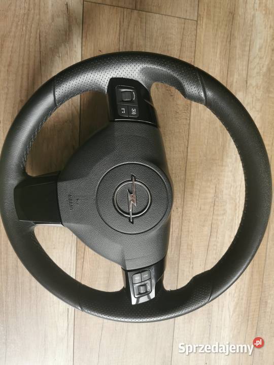Kierownica wielofunkcyjna skórzana opel astra H manualna