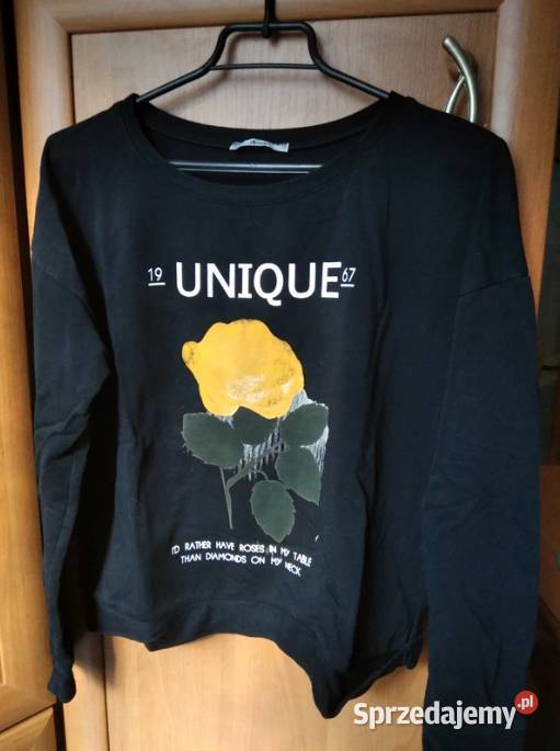 Czarna bluza z żółtą różą Rozmiar M śląskie Bytom