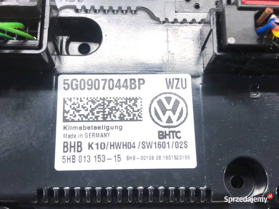 PANEL STEROWANIA NAWIEWU VW PASSAT B8