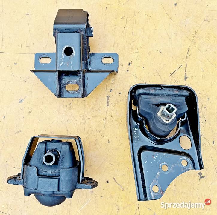 CHRYSLER LEBARON 90 PODUSZKA SILNIKA 30 6V PRAWA sprzedam