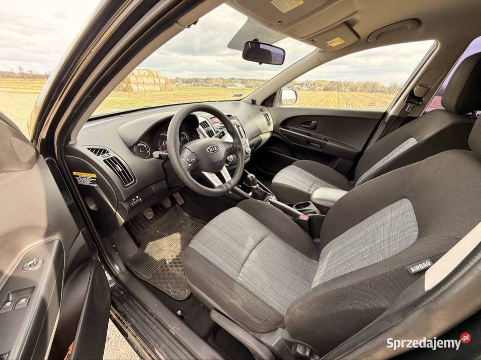 Kia Ceed 2010 14 benzyna aluminiowe felgi Grabowiec