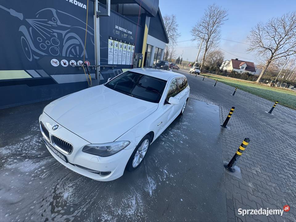 Bmw F11 520d 184 300000