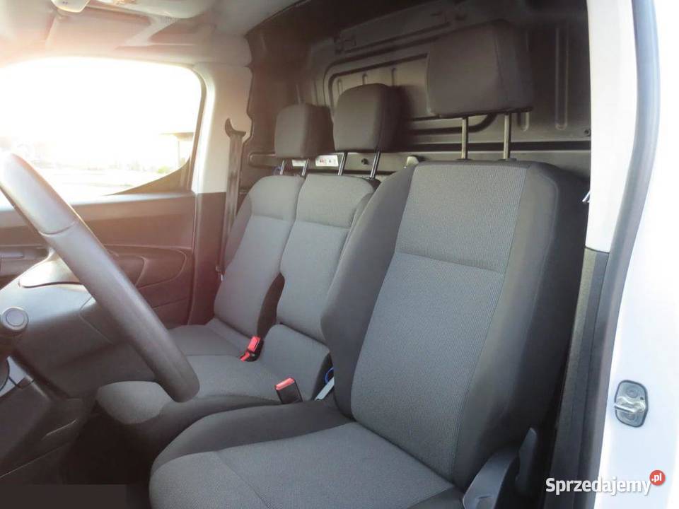 Opel COMBO 15d 102 2023r L2 SALON POLSKA Ciechanów
