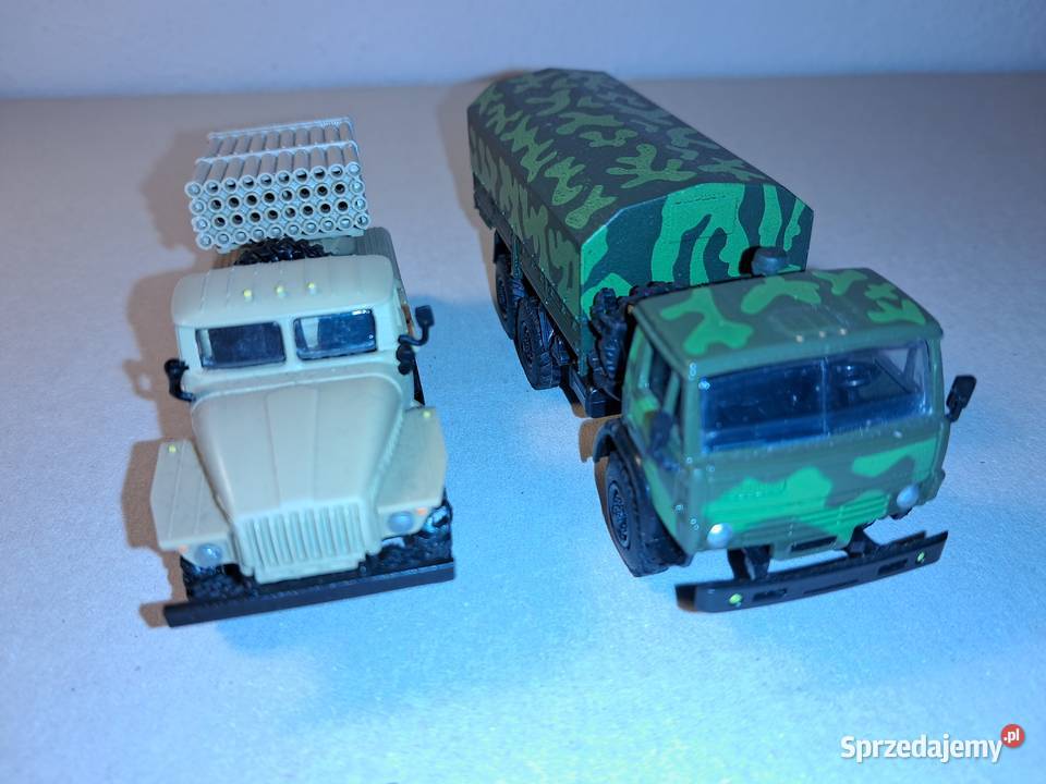 Kamaz 43101 i BM21 Grad w skali 172 Warszawa