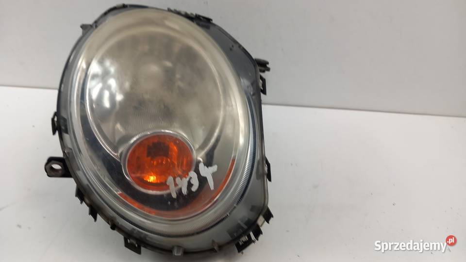 MINI COOPER R56 LAMPA PRZÓD PRAWA Zbierkowo sprzedam
