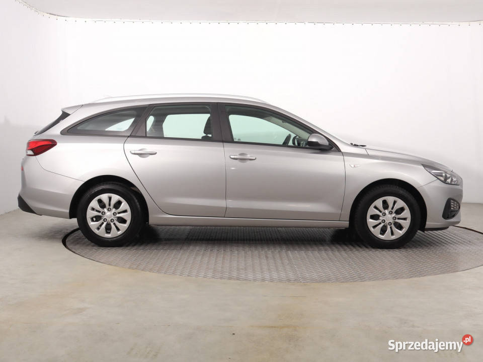 Hyundai i30 15 DPI 41792km Katowice