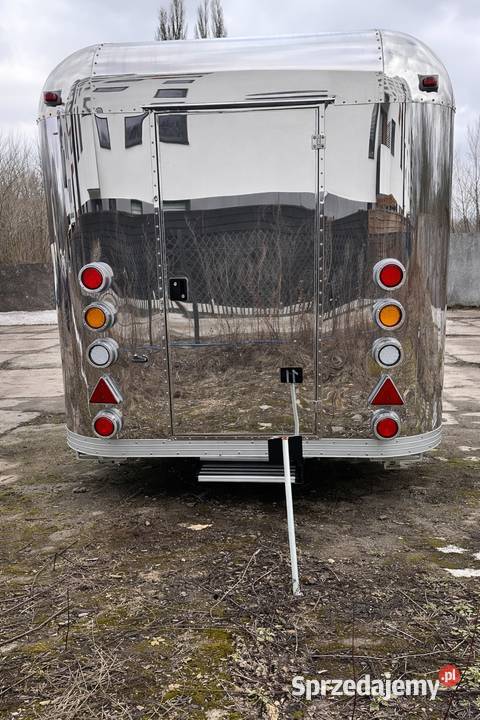 Przyczepa gastronomiczna 4m gastronomiczne Warszawa
