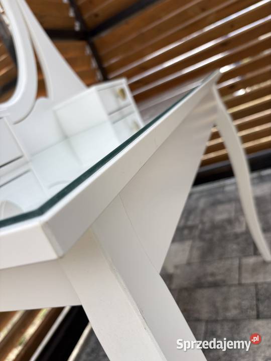 Toaletka z lustrem IKEA HEMNES stan idealny łódzkie Góra Bałdrzychowska-Kolonia