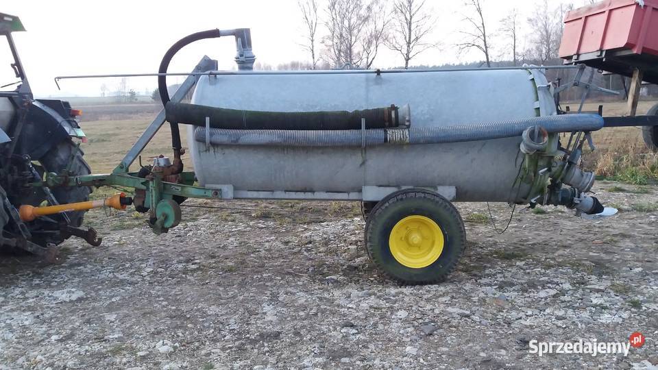 Beczkowóz wóz asenizacyjny 4000l Nowy Dwór