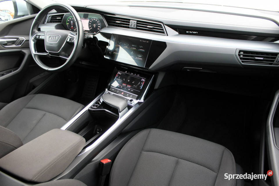 Audi etron 4x4 SalonPL FV23 314 ASO Navi Matrix ASR (kontrola trakcji) Sokołów sprzedam