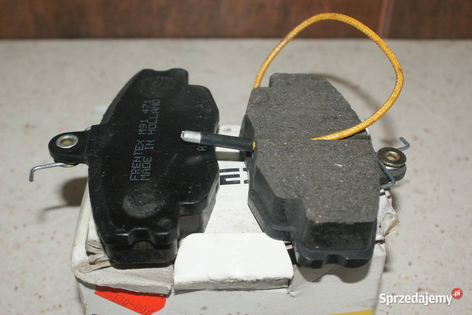 Klocek hamulcowy kpl przód z dodatkami DACIA osobowe