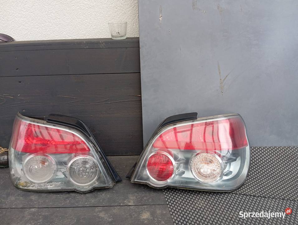 Lampy Subaru impreza hawkeye oryginał Lampy tylne sprzedam