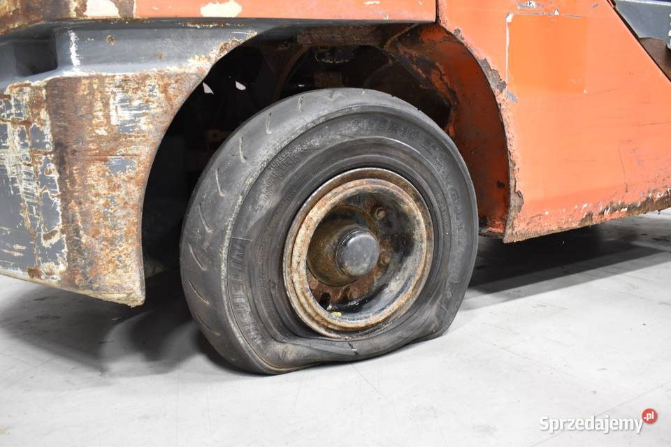 Wózek widłowy TOYOTA 528FDJF35 3500 Czechy