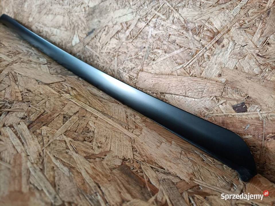 VOLVO XC60 LISTWA SZYBY CZOŁOWEJ PRAWY PRZÓD Pleszew
