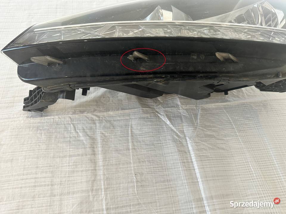 SKODA FABIA III LIFT LAMPA PRZÓD PRZEDNIA LEWA