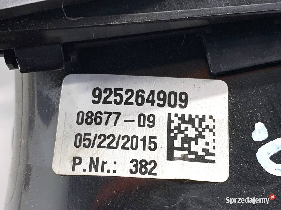 KRATKA NAWIEWU LEWA PRZÓD BMW F16 9252649 1419 Kratki nawiewu