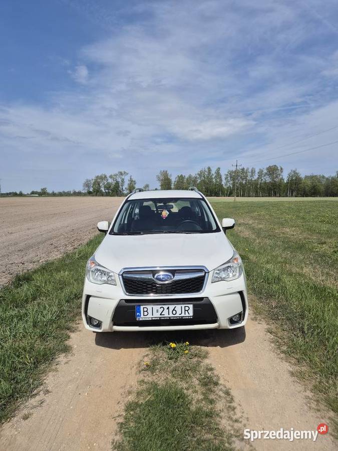Sprzedam Subaru Forester XT 20 turbodoładowany elektryczne lusterka Białystok