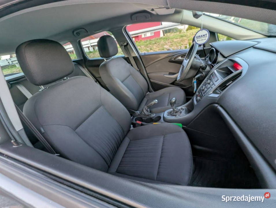 Opel Astra Sports Tourer J 20092019 aluminiowe felgi Kamienna Góra