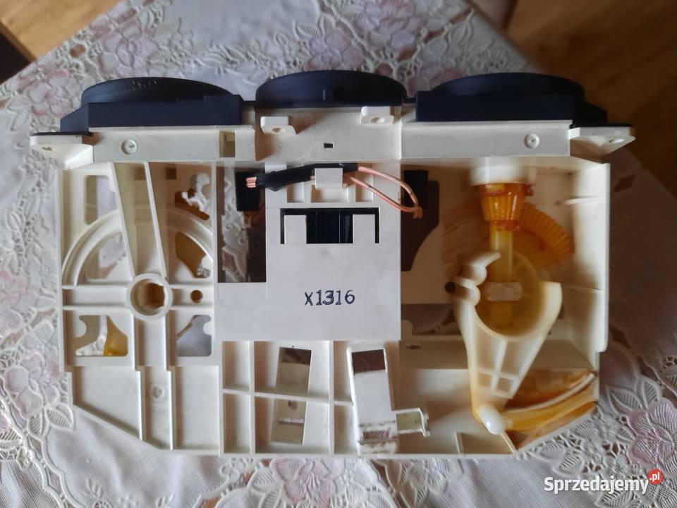 Panel nawiewu sterowanie nawiewem Honda Civic Przyborów sprzedam