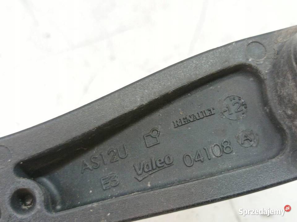 RAMIONA WYCIERACZEK PRZÓD EUROPA Renault Scenic