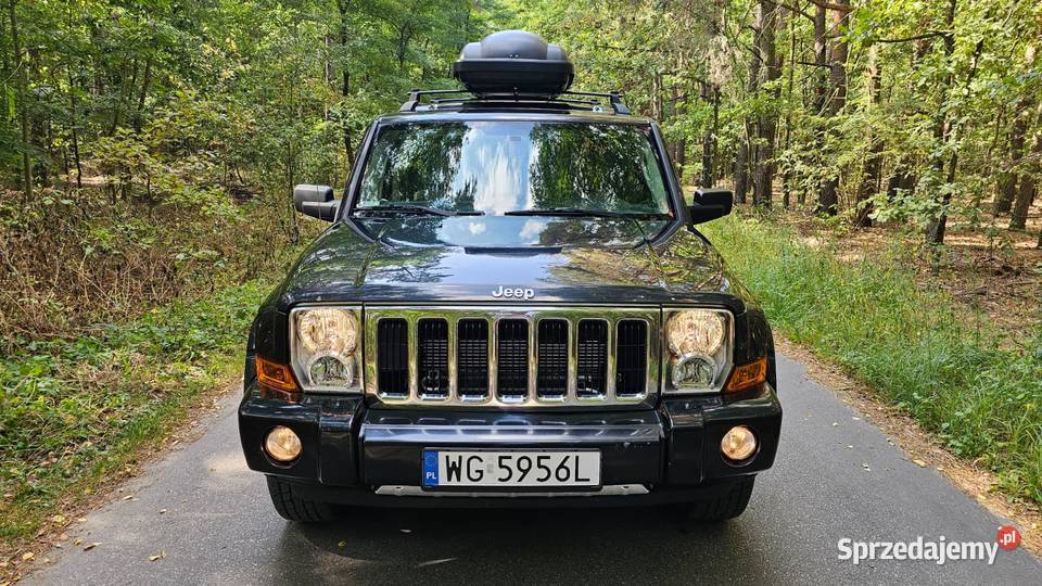 Jeep Commander 47L V8 231 LPG 7 osobowy RWD mazowieckie Józefów