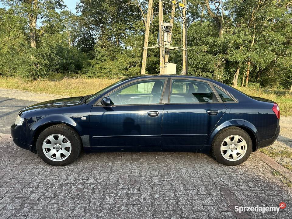 Audi A4 B6 2003 20 Pb 130 automat działa bez Bobrowice