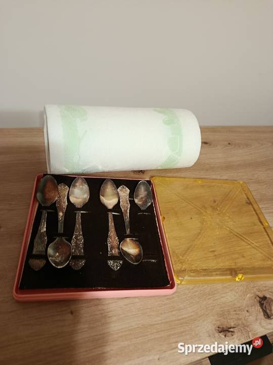 Sprzedam widoczne na zdjęciach łyżeczki sprzedam