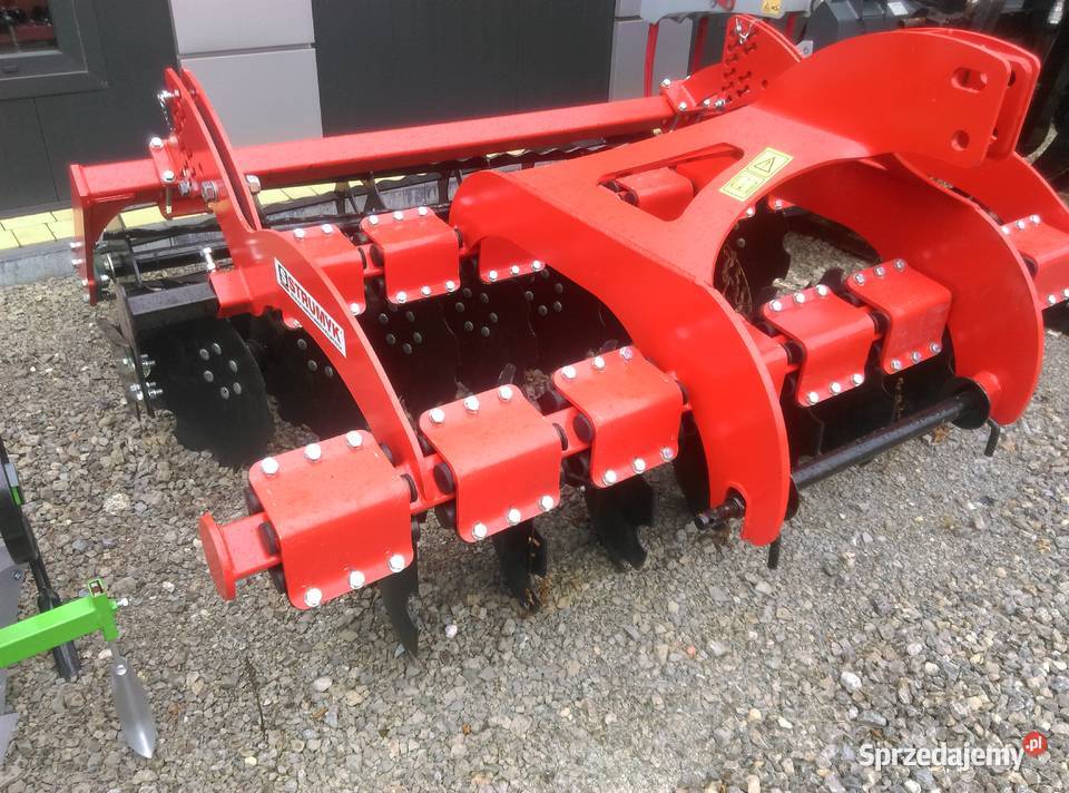 Brona talerzowa z wałem ekrany boczne nieuszkodzony Janów Lubelski