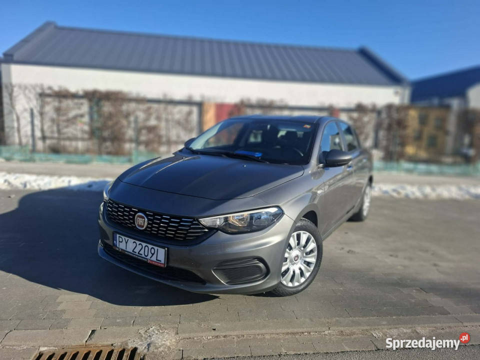 Fiat Tipo II 2016 światła do jazdy dziennej Poznań