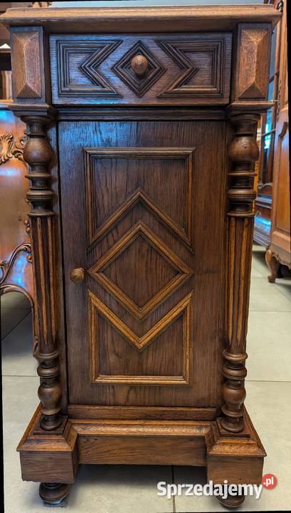 Piękna dębowa szafkakomoda eklektyczna z Dąbrowa Górnicza