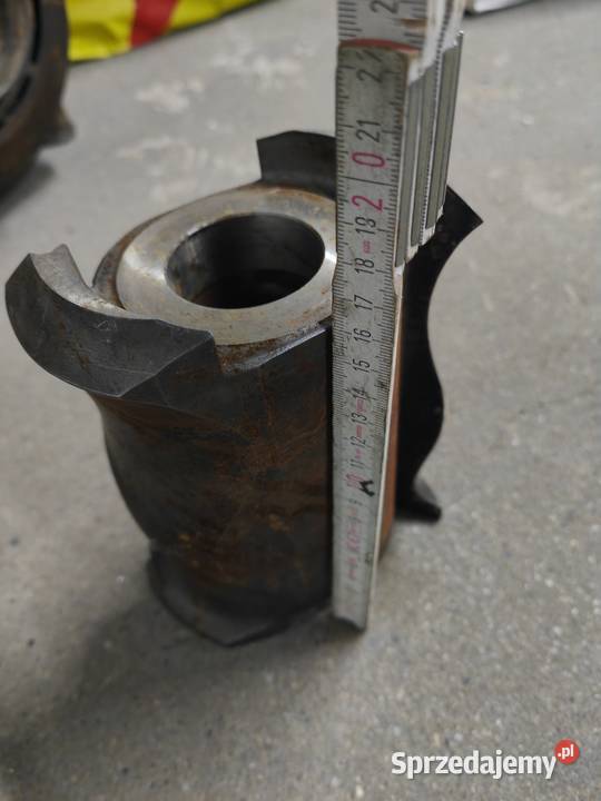 Frezy sprzedam to co na zdjęciach najlepiej Skała