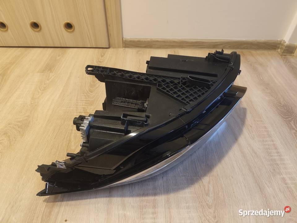 Lampa lewa Full Led VW Tiguan Allspace Lift 2023 sprzedam