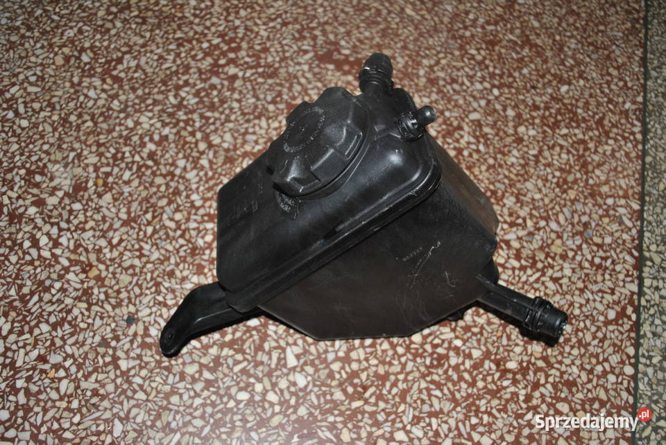 Zbiornik wyrównawczy wody BMW E60 E61 523I 525I Poręba