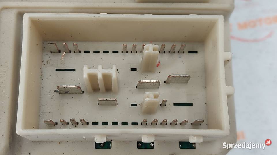 VOLVO V50 20 D 08r 136 skrzynka moduł BSI Skrzynki bezpieczników Kielce sprzedam