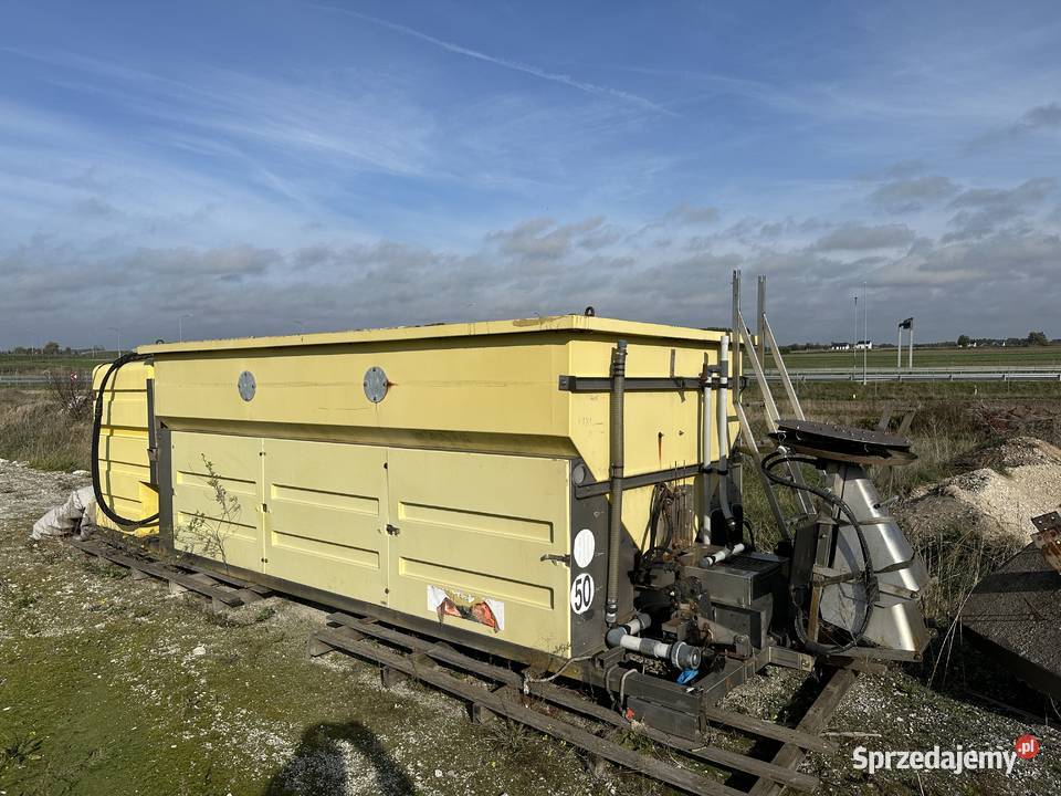 Sprzedam 2 pługi i piaskarkę Man Volvo Scania 15400kg Łomża