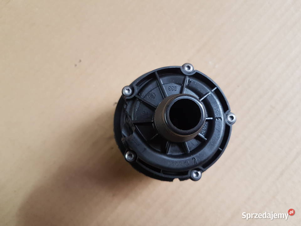 BMW 1 120 F20 f21 LIFT pompa elektryczna wody Legnica