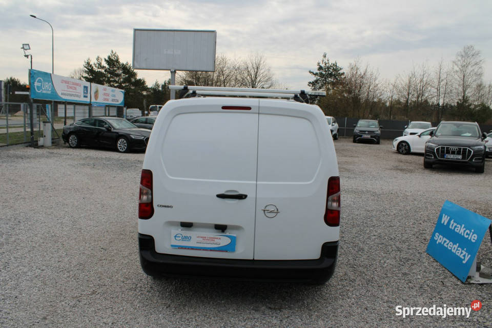 Opel Combo Enjoy VAN Vat1 L2 netto 40 569PLN Warszawa