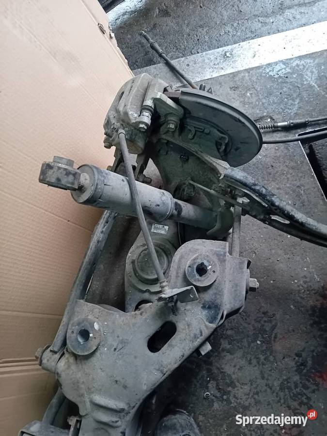 Hyundai SantaFe zawieszenie tył 2012 Rok produkcji 2015 świętokrzyskie Skarżysko-Kamienna